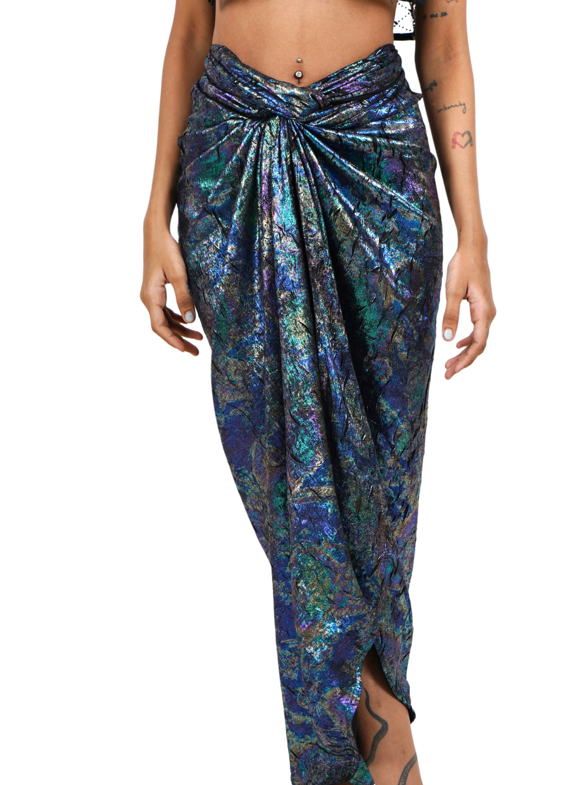 Reversible Skirt: Holographic & Black