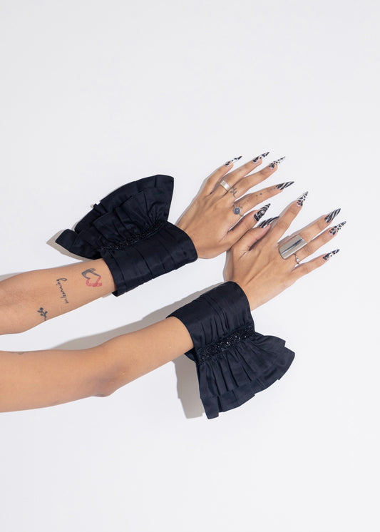 Pleated Cuffs (Black)