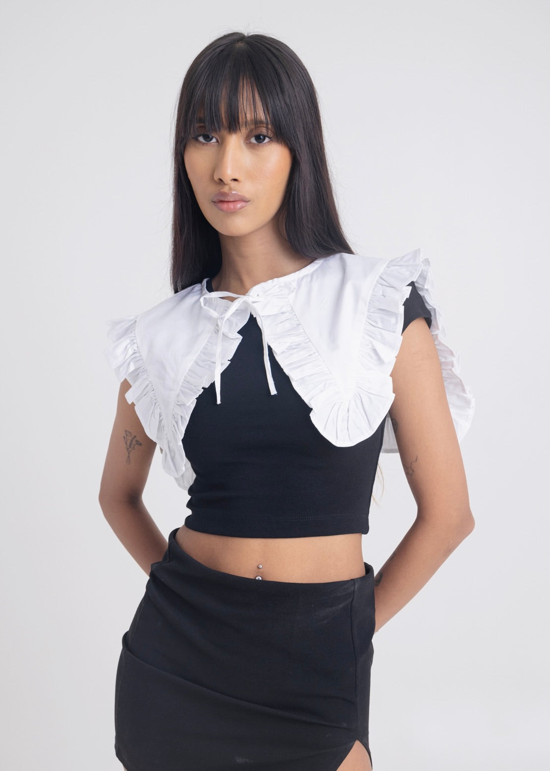 Frill Collar (White)