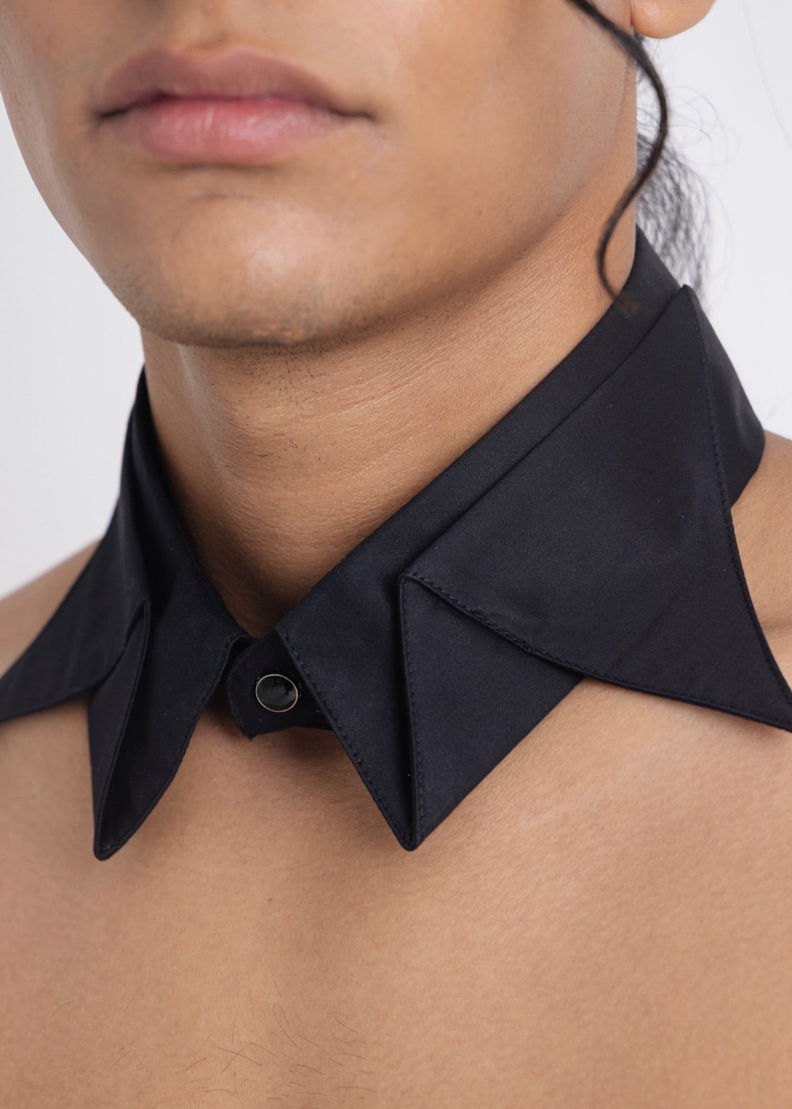 Pointed Collar (Black)