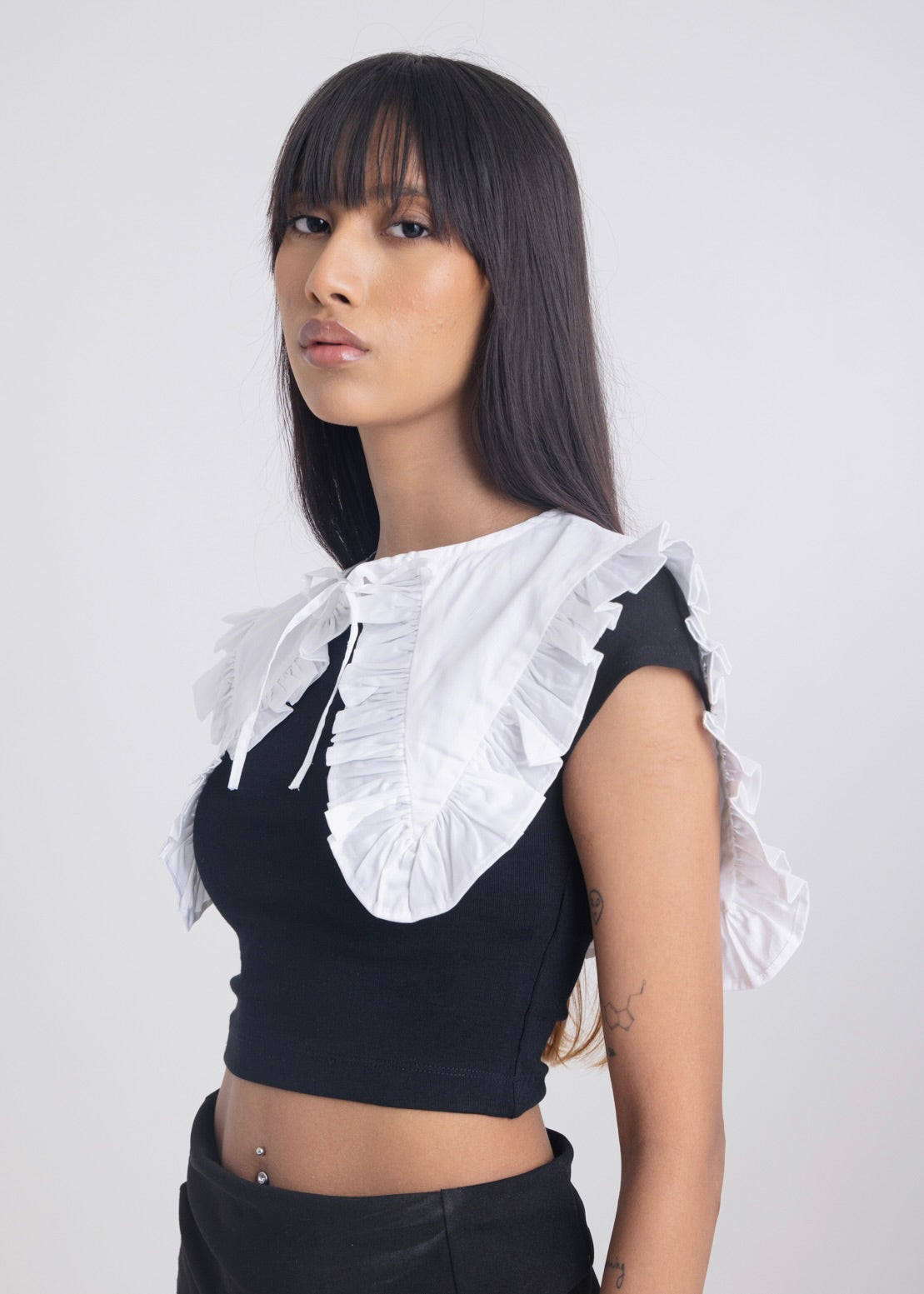 Frill Collar (White)