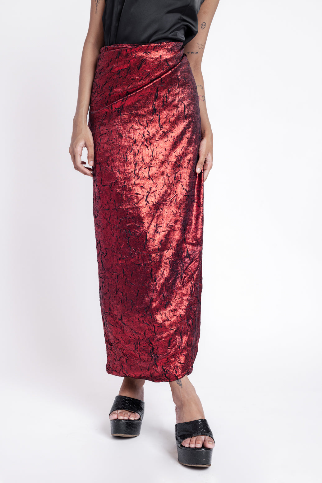 Reversible Skirt (Black & Red Holographic)