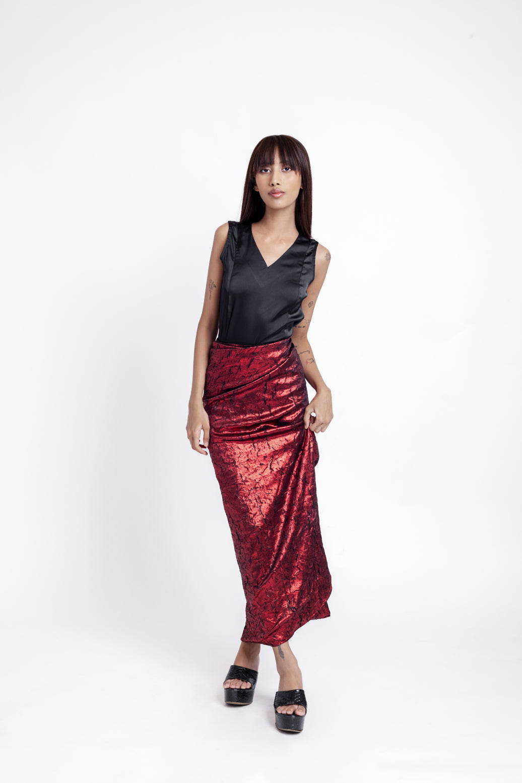 Reversible Skirt (Black & Red Holographic)